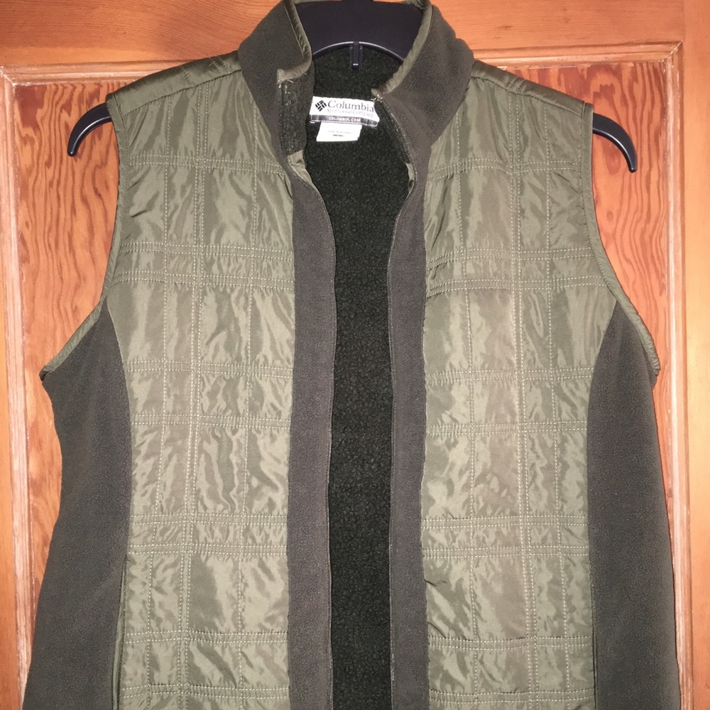 Women’s Columbia Vest